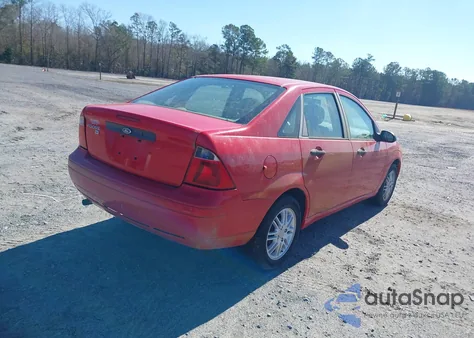 2007 Ford Focus S/Se/Ses из США, поврежденный, VIN 1FAHP34N07W216837